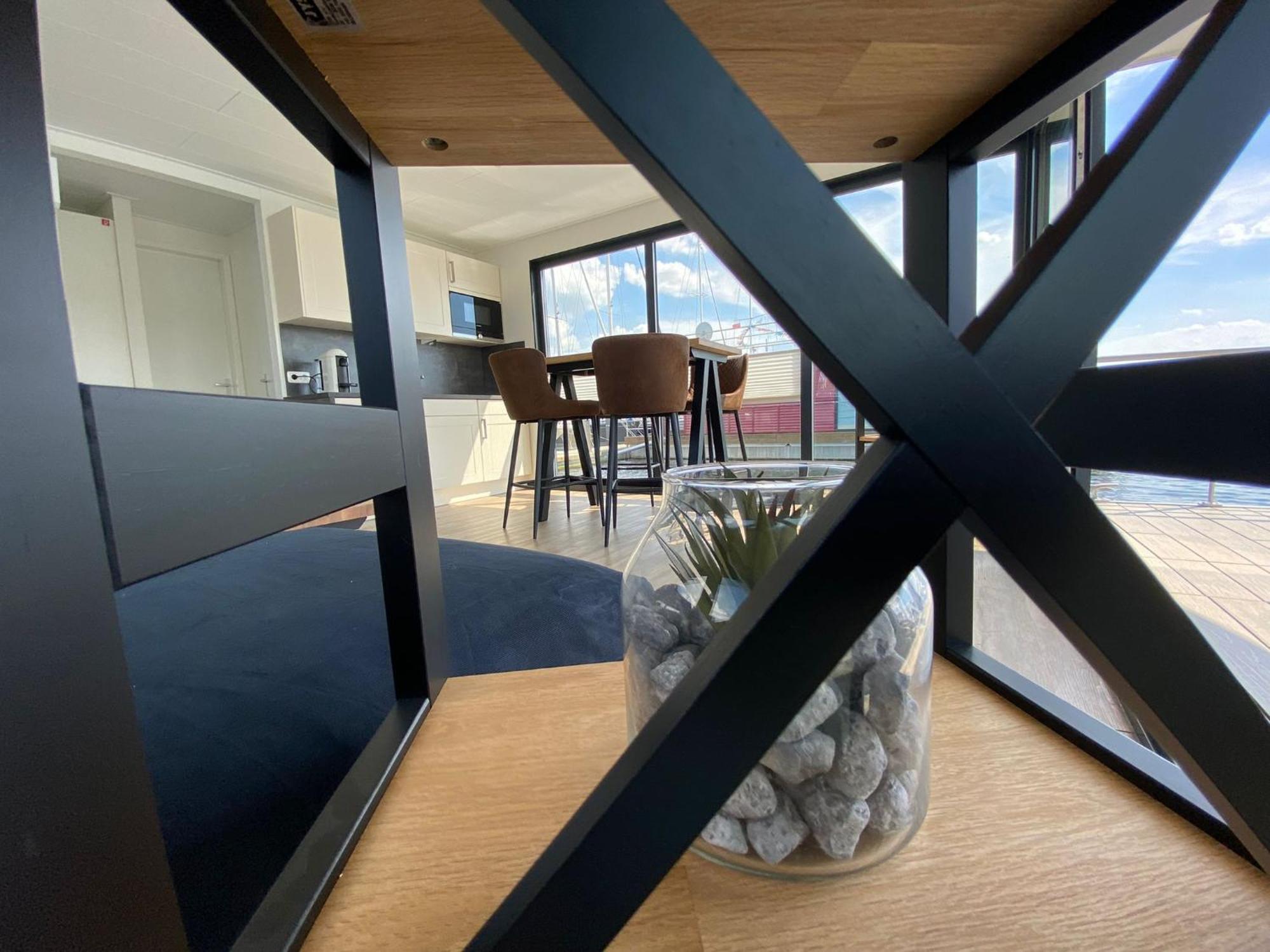 Urlaub Auf Dem Wasser Mit Einmaligen Ausblick - Well Hausboote Boltenhagen 10 Extérieur photo